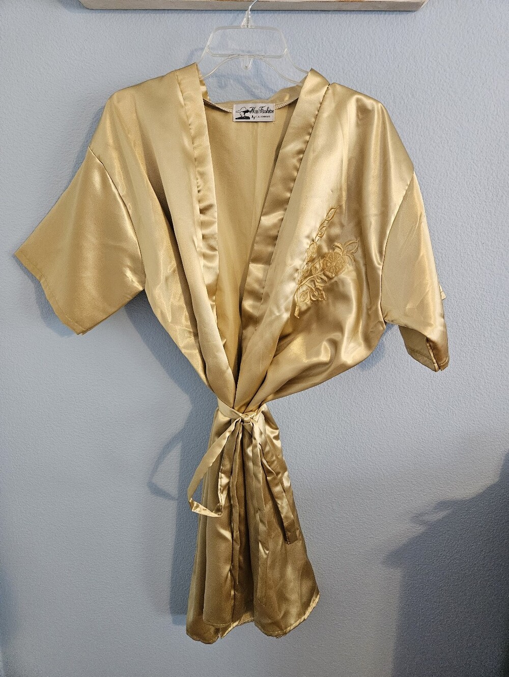 Vintage Satin Tie-Front Robe with Embroidered Detail - Champagne Gold